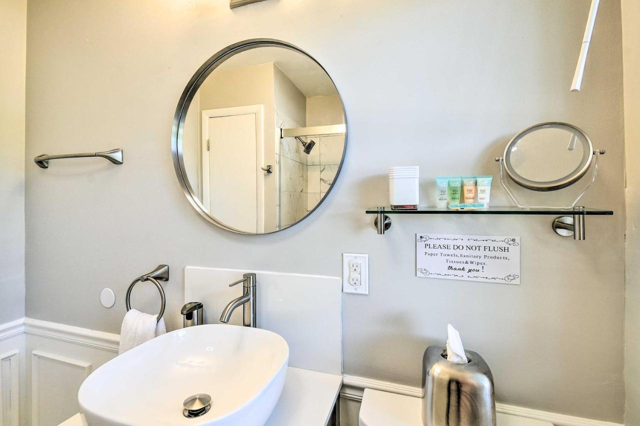 Charming Hampton Home With Yard 2 Mi To Beach! Экстерьер фото