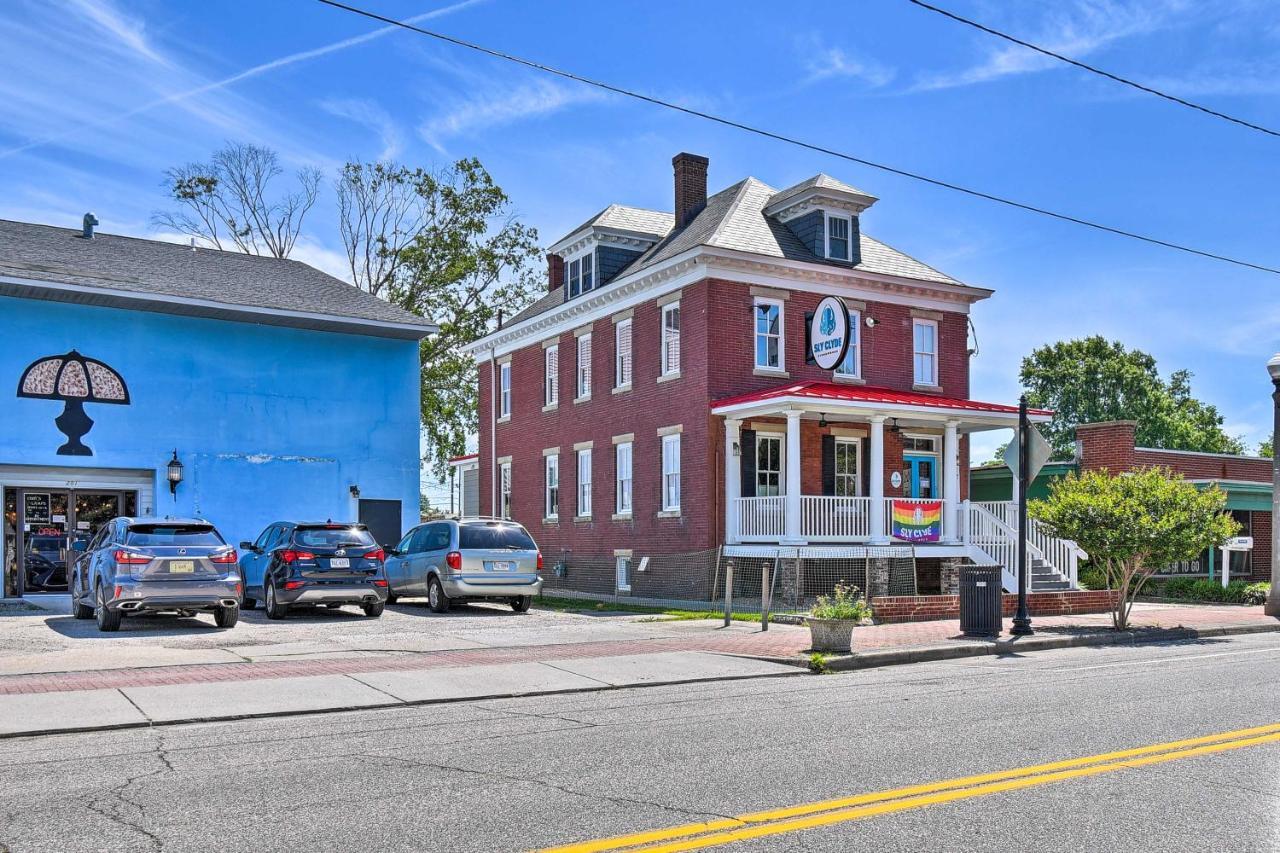 Charming Hampton Home With Yard 2 Mi To Beach! Экстерьер фото