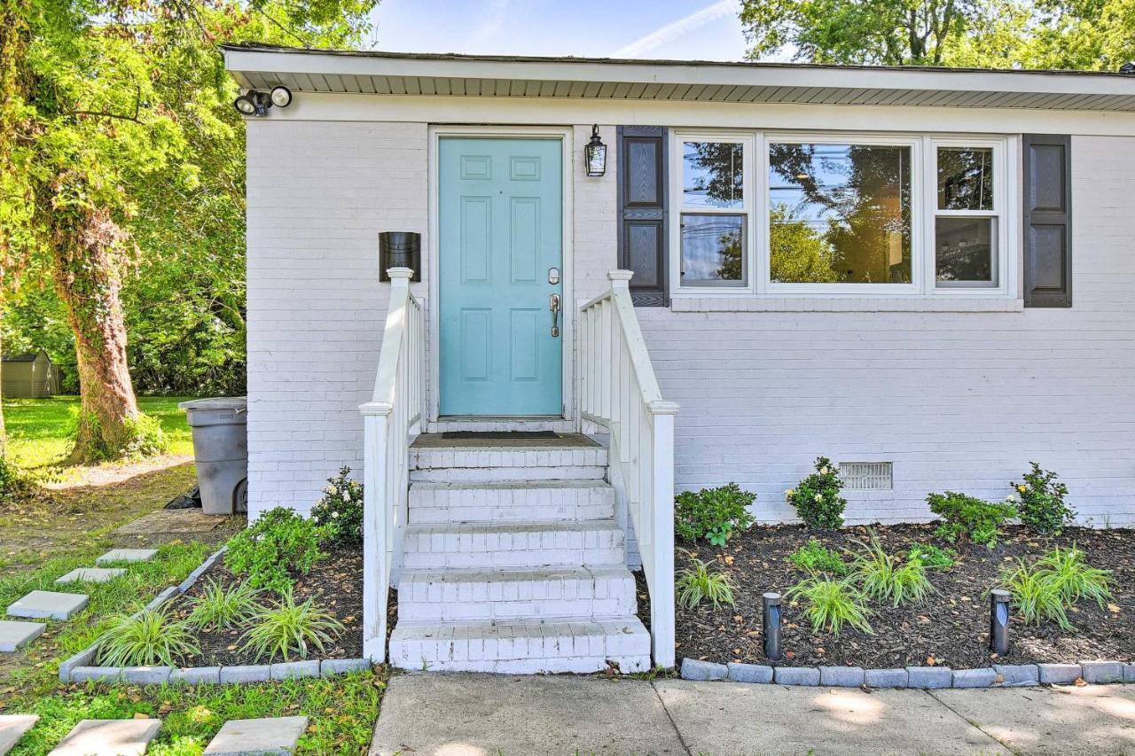 Charming Hampton Home With Yard 2 Mi To Beach! Экстерьер фото